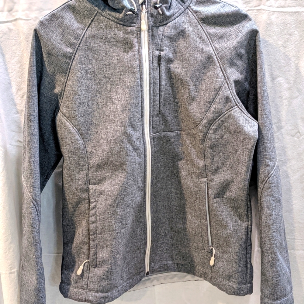 Light weight everyday jacket
